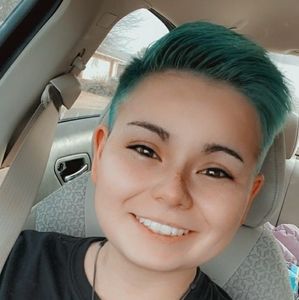 Meet your Posher, Melanie